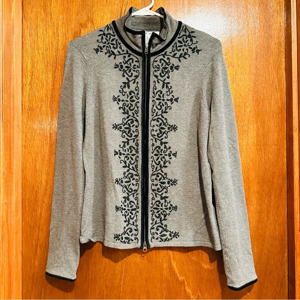 Cabi Cardigan Sweater Women’s Switch Size M Gray/Black Full Zip Long Sleeve
